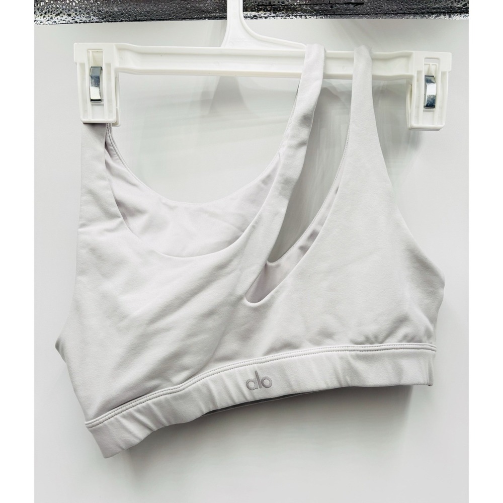 ALO Yoga White Scoop Neck Sports Bra Women's Small Logo Band Pilates Workout - Picture 4 of 8